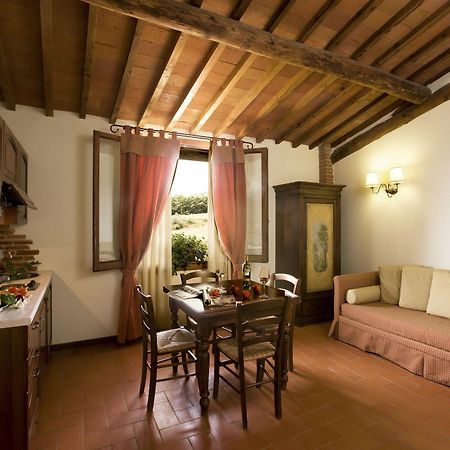 Agriturismo Antico Borgo Poggitazzi Терануова Брачолини Екстериор снимка