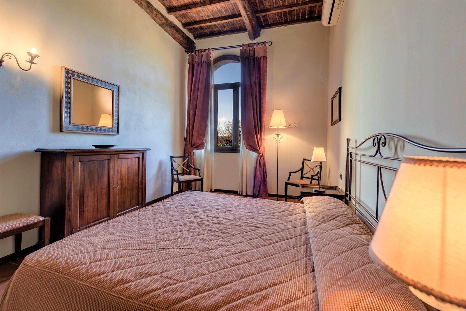 Agriturismo Antico Borgo Poggitazzi Терануова Брачолини Екстериор снимка