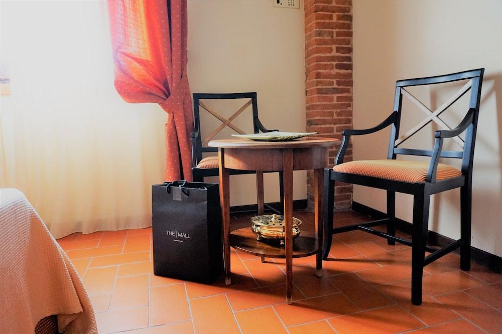 Agriturismo Antico Borgo Poggitazzi Терануова Брачолини Екстериор снимка